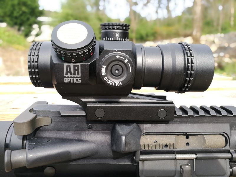 BUSHNELL Prism Accelerate 4x en AR-15